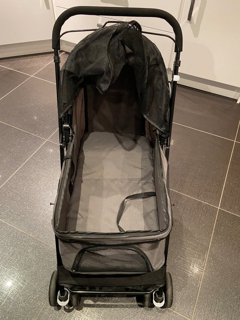 Dog stroller/Pram