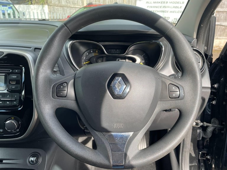 2015 Renault Captur 1.5 dCi 90 Expression+ 5dr HATCHBACK DIESEL Manual