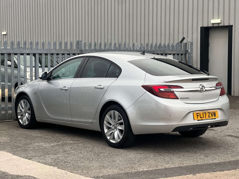 2017 Vauxhall Insignia 1.4 Insignia SRi Nav S/S 5dr Hatchback Petrol Manual