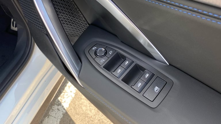 2025 BMW iX1 150kW eDrive20 Shadow Ed 65kWh 5dr Auto [22kWCh] Electric Estate Estate Electric Aut...