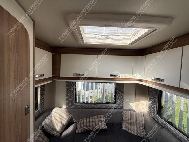 2017 17 FIAT DUCATO SWIFT ESCAPE 685 6 BERTH MOTORHOME DIESEL