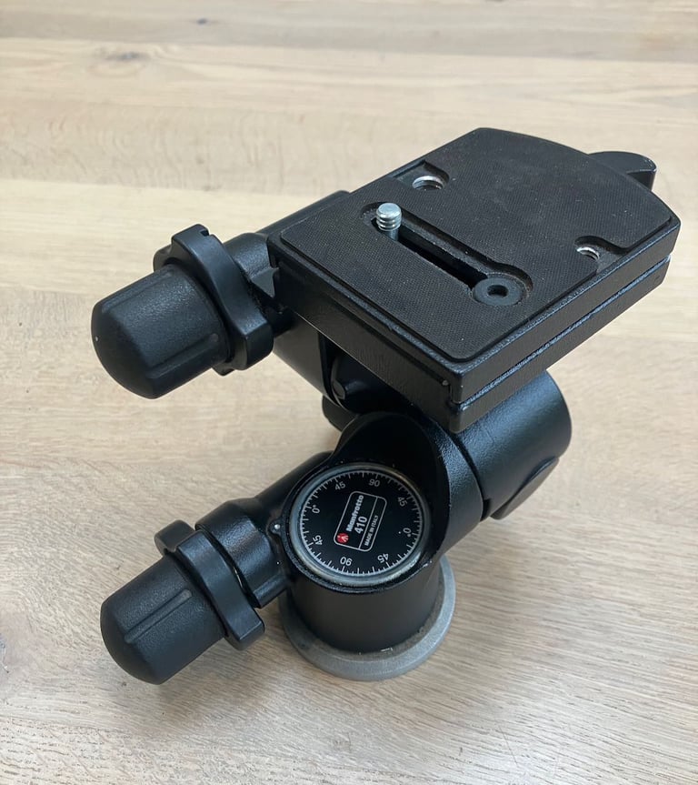 Manfrotto 410 Junior geared tripod head with quick release plate