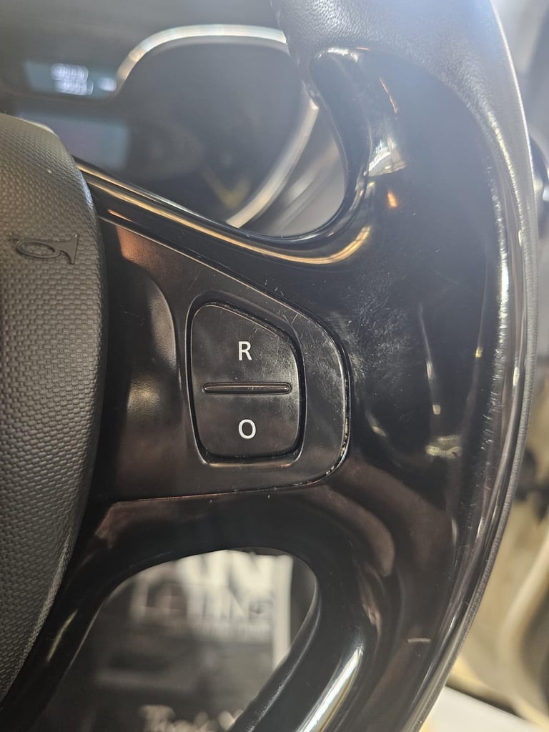 2014 Renault Captur 1.5 dCi 90 Dynamique MediaNav Energy 5dr HATCHBACK DIESEL Manual