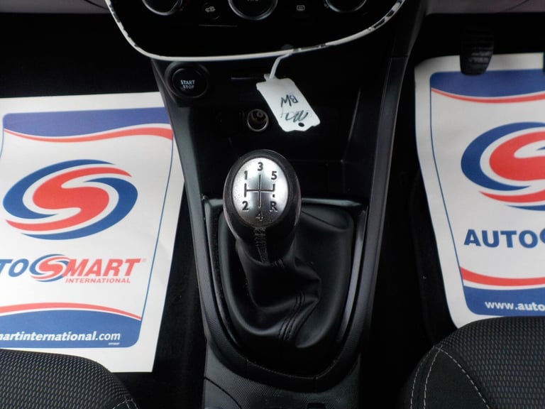 2015 Renault Clio 1.2 16V Dynamique MediaNav 5dr HATCHBACK PETROL Manual
