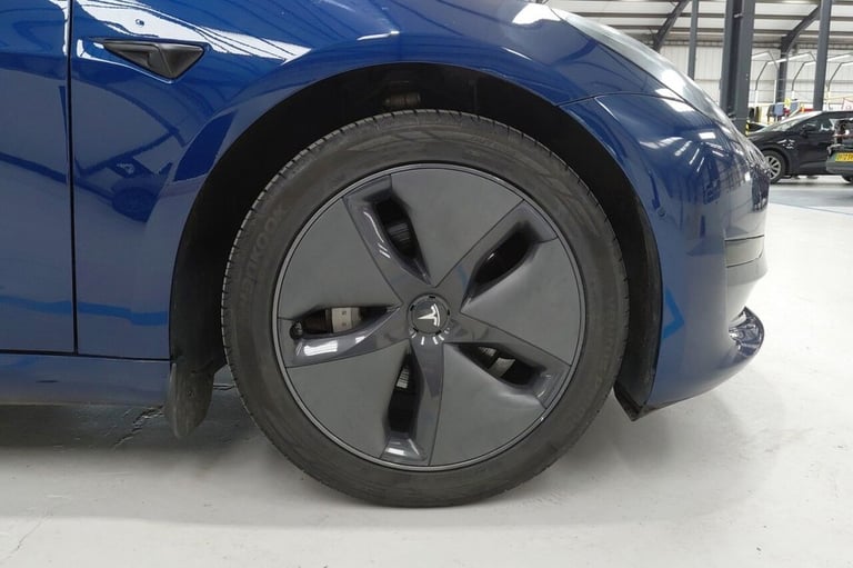 2020 70 TESLA MODEL 3 STANDARD RANGE PLUS SALOON 4DR ELECTRIC AUTO RWD (241 BHP)