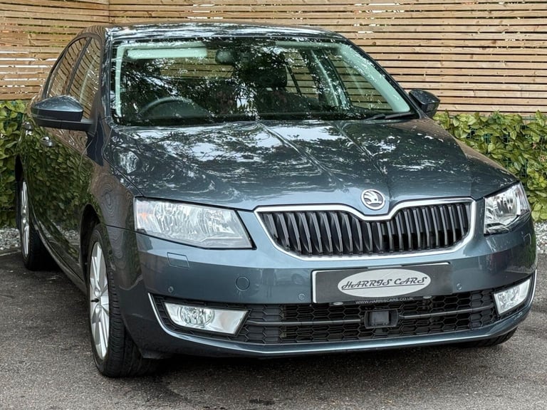 2015 Skoda Octavia 1.6 TDI Elegance Hatchback 5dr Diesel DSG Euro 5 (s/s) (105 ps) 12 MONTHS A HA...