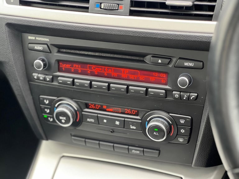 2011 BMW 3 Series 2.0 318i SE Euro 5 2dr COUPE Petrol Manual