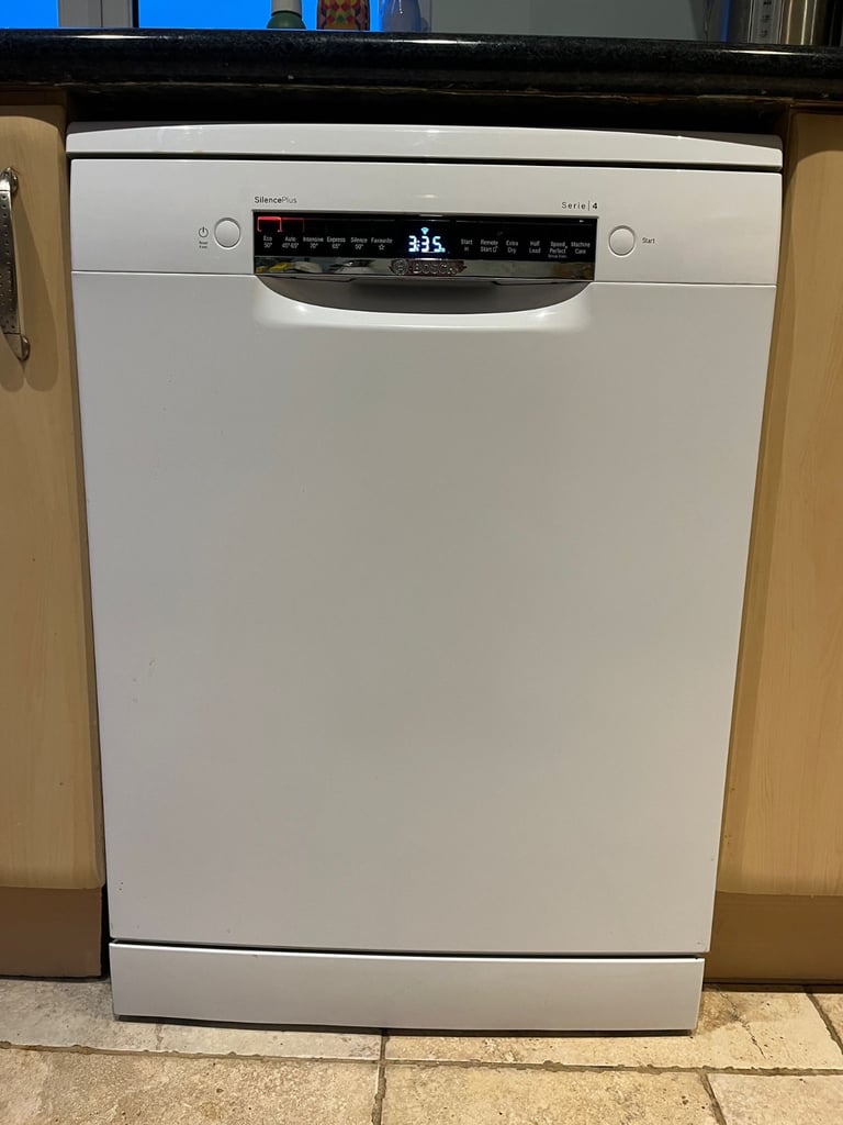 image for Bosch Series 4 SMS4EKW06G Freestanding Dishwasher, White