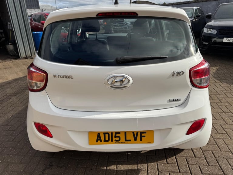 2015 Hyundai i10 1.2 Premium Auto Euro 5 5dr HATCHBACK Petrol Automatic