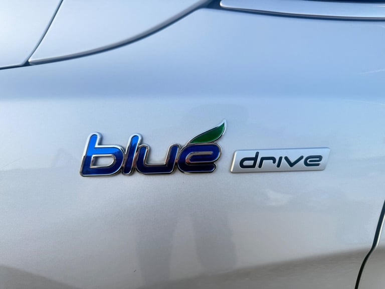 2014 Hyundai i40 1.7 CRDi Blue Drive Active Euro 5 (s/s) 4dr SALOON Diesel Manual