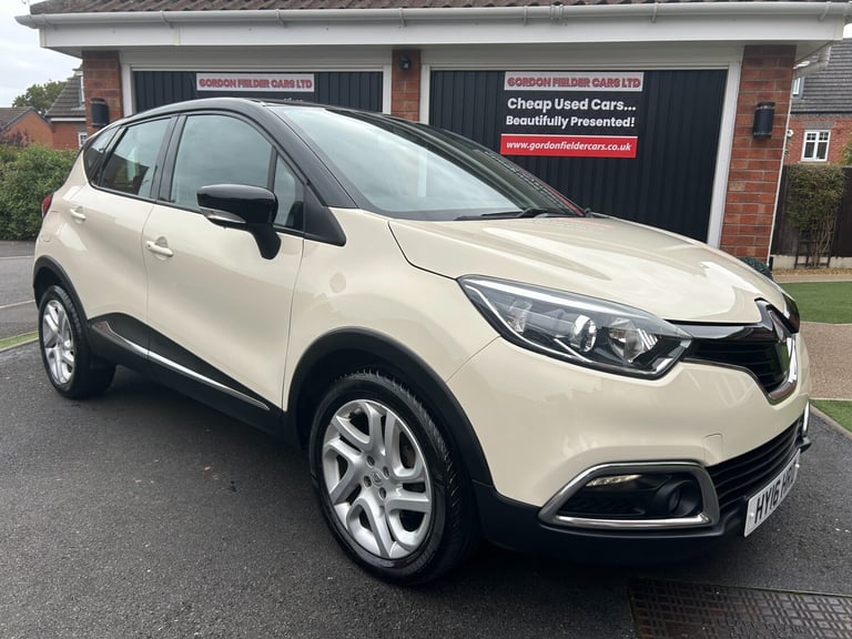 2016 Renault Captur 1.5 dCi 110 Dynamique Nav 5dr TRULY OUTSTANDING CONDITION! READ ON! HATCHBACK...