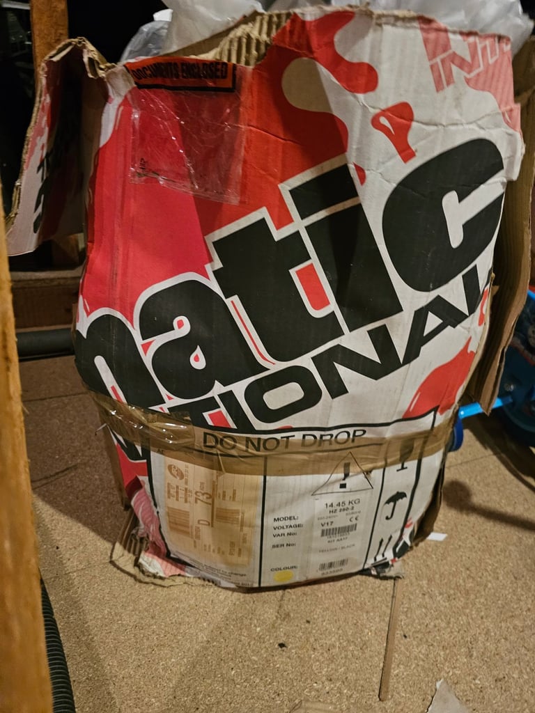 Numatic HZ 280-2 Hazardous-Duty Industrial Vacuum with Henry Hepa-Flo Head - BRAND NEW NEVER USED