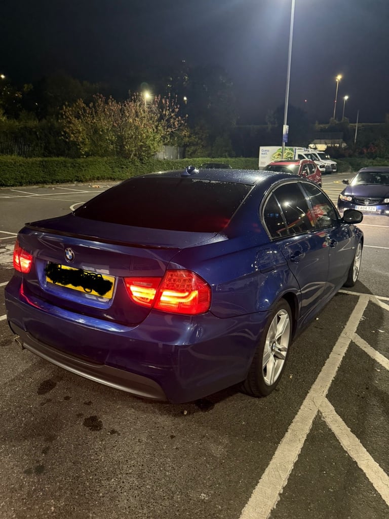 image for BMW, 3 SERIES, Saloon, 2009, Semi-Auto, 1995 (cc), 4 doors