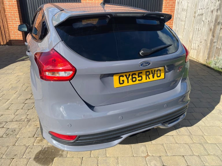 Ford, Focus st-3 2ltr petrol hatchback 2015, 5 door…. not vw 