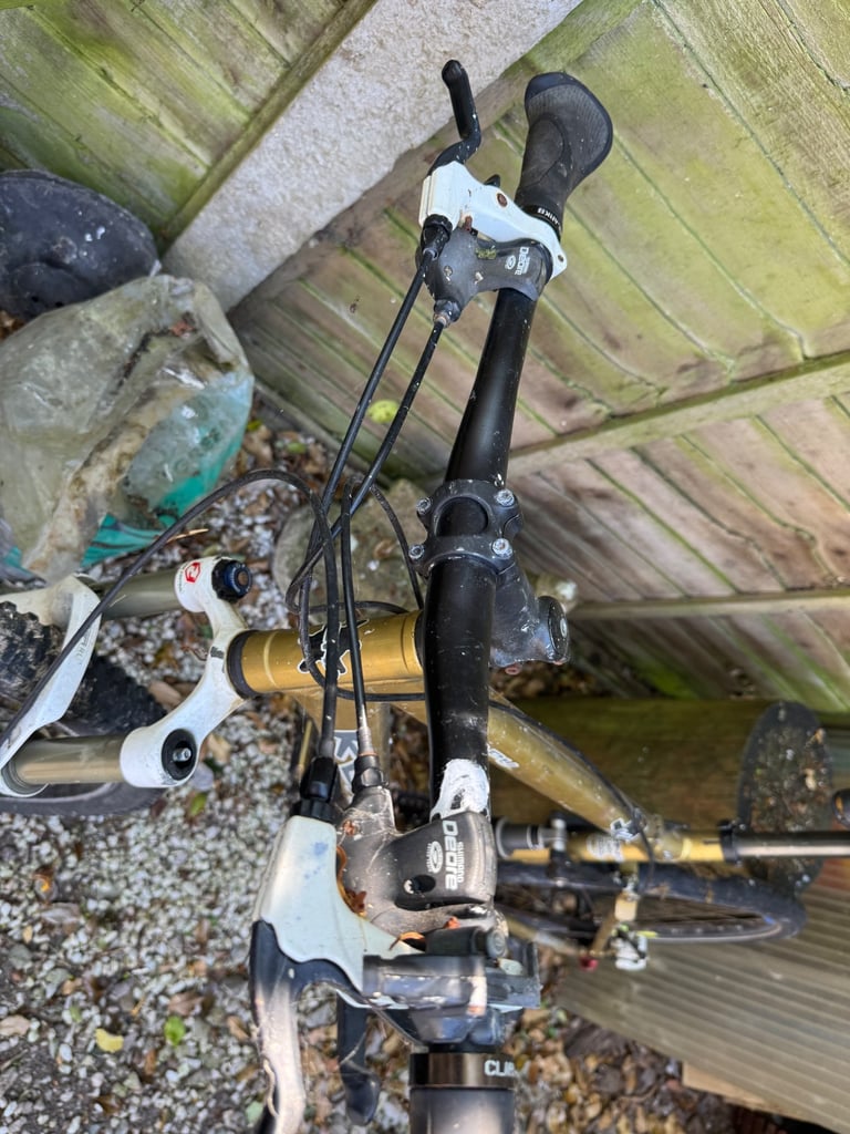 KONA KIKAPU MOUNTAIN BIKE DEORE GROUPSET ORIGINAL RETRO BIKE