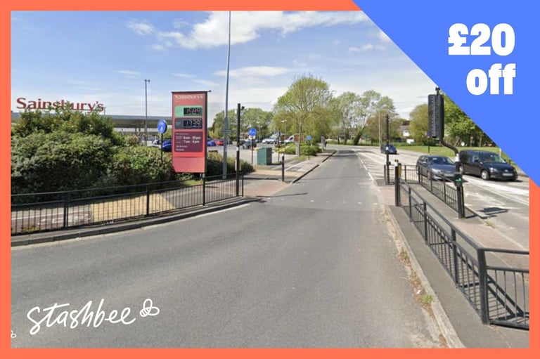 Parking Space to rent in Hessle (HU13) | Stashbee
