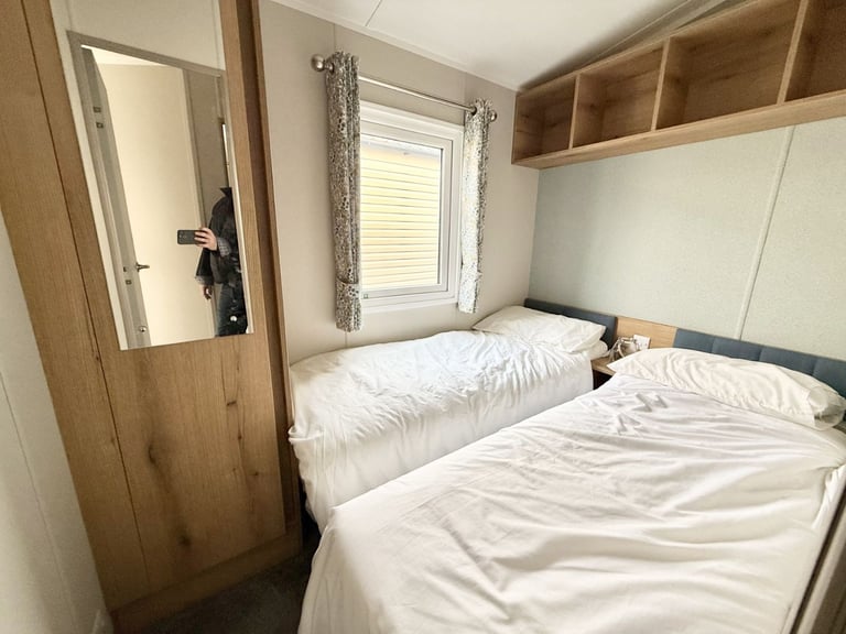 Stunning BRAND NEW static caravan package 3 bed 8 berth & st osyth clacton essex suffolk 