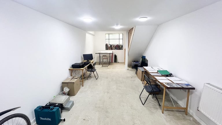 Work/live Unit | Creative Artist Studio | Private Office |  Warehouse Unit to rent  in Enfield EN3