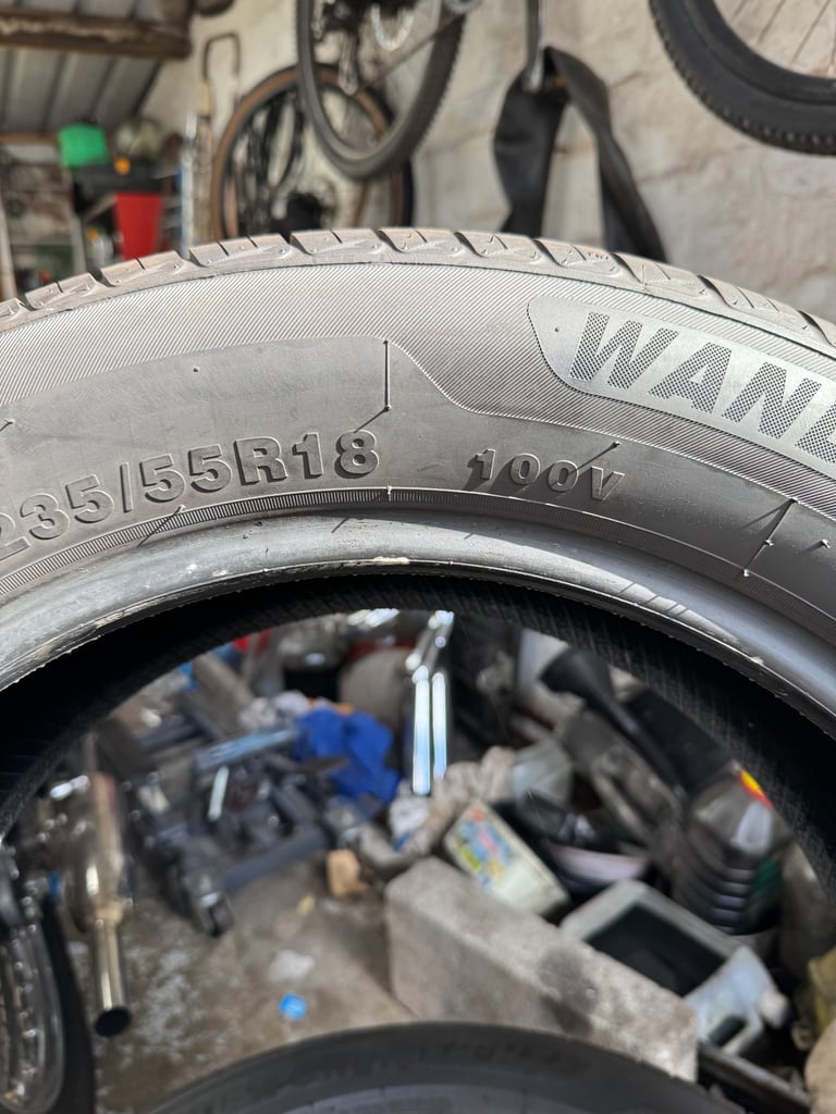 Four tyres 235/55R18