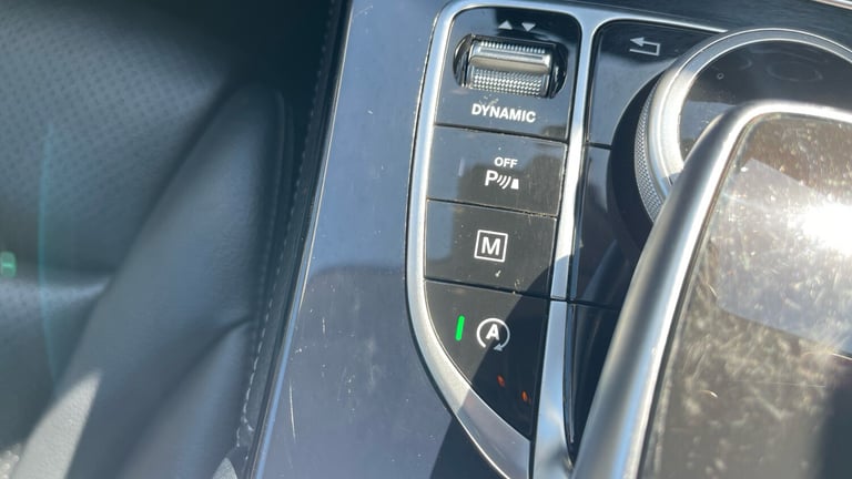 2019 Mercedes-Benz GLC 220d 4Matic Sport Premium Plus 5dr 9G-Tronic Diesel Estate Estate Diesel A...