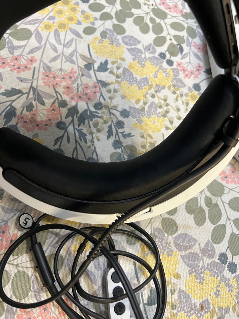 PS4 PSVR BUNDLE GEN 1 CUH‑ZVR1 COMPLETE SET UP NO BOX