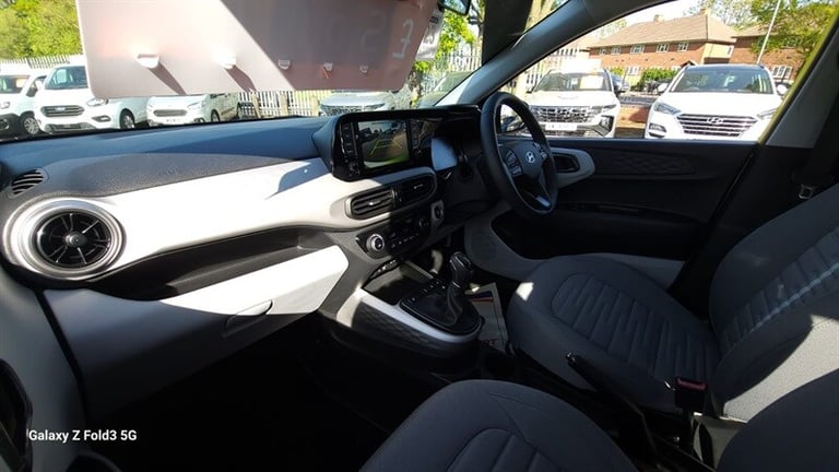 2025 Hyundai i10 1.0 Premium Hatchback 5dr Petrol Auto Euro 6 (s/s) (63 ps) Hatchback Petrol Auto...