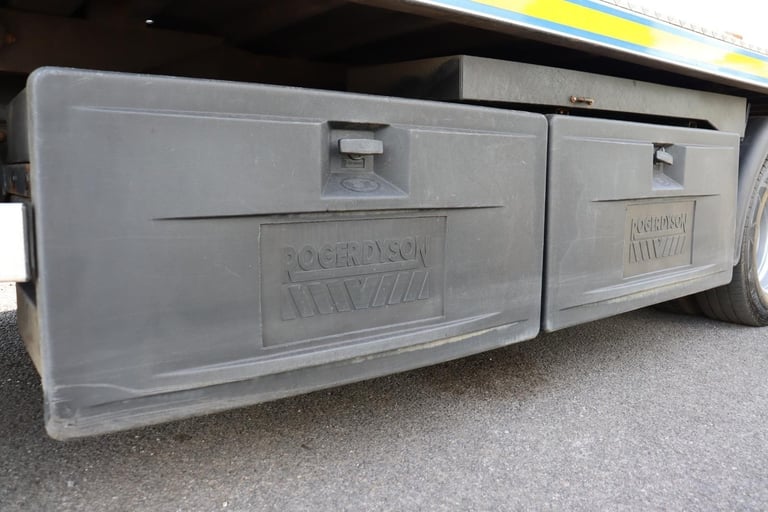 IVECO DAILY 70-180 DYSON SLIDE AND TILT RECOVERY L.H.D (2021)