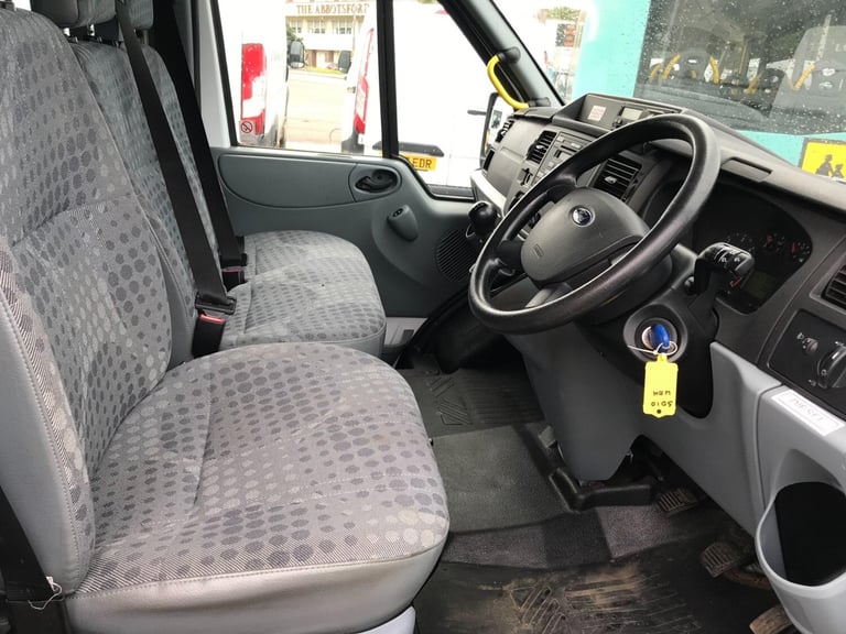 2010 Ford Transit 2.4 TDCi 430 Duratorq RWD L4 H2 4dr NA Diesel Manual