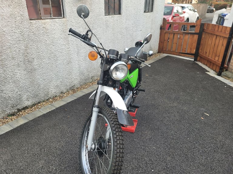 Kawasaki, 1980,Ke 124 (cc)
