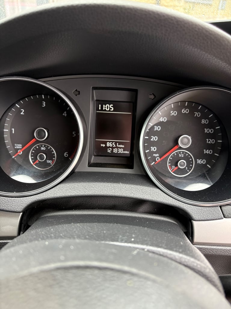 Volkswagen, GOLF, Hatchback, 2009, Manual, 1968 (cc), 5 doors