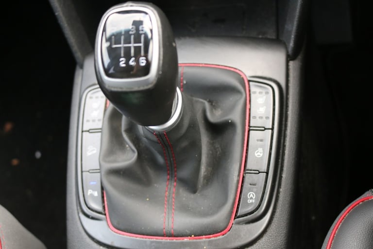 HYUNDAI KONA 1.0 T-GDi Premium SE 2019