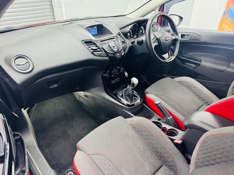 2016 Ford Fiesta 1.0T EcoBoost Zetec S Euro 6 (s/s) 3dr HATCHBACK Petrol Manual
