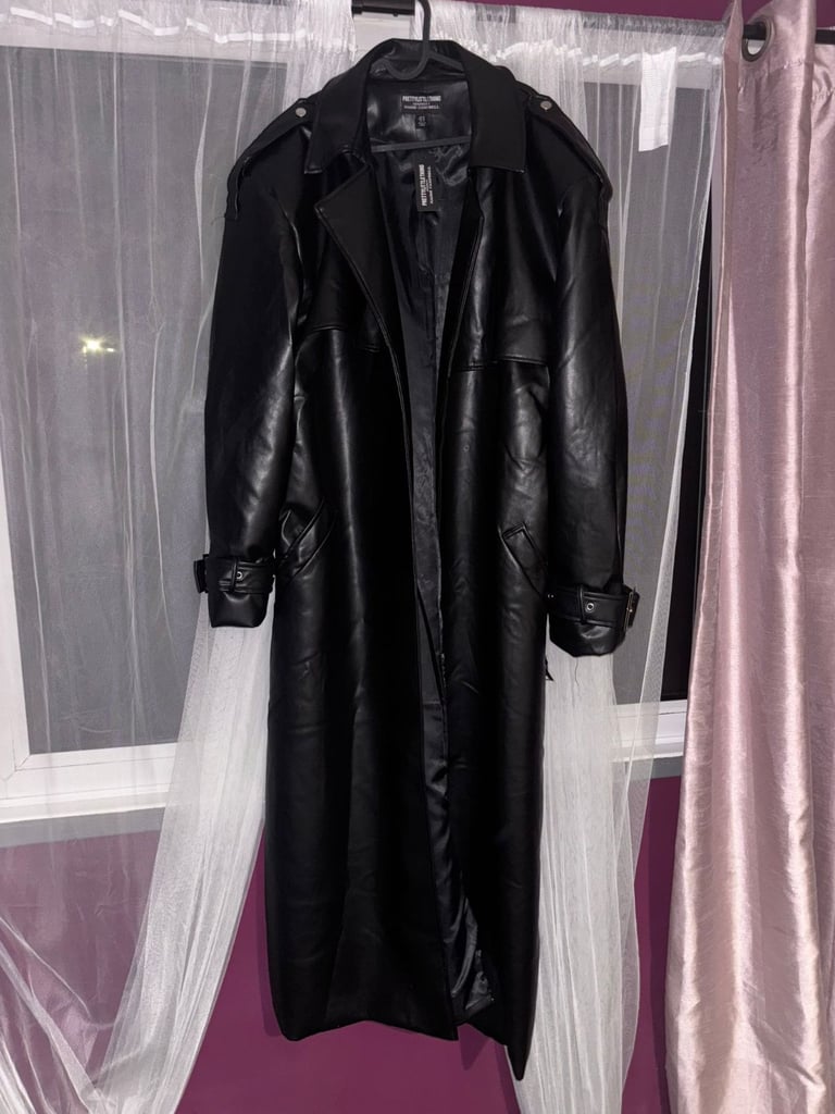 PLT Naomi Campbell collection