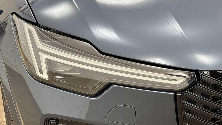 2025 Volvo XC90 Plus, T8 AWD Plug-in hybrid, Electric/Petrol, Dark, 7 Seats ESTATE Petrol/Electri...