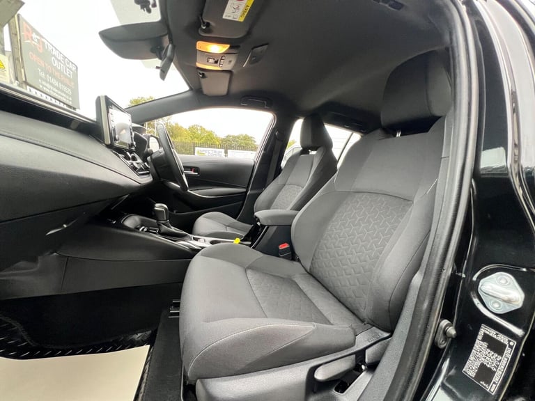 2019 Toyota Corolla 1.8 VVT-h Icon Tech Touring Sports CVT Euro 6 (s/s) 5dr ESTATE Petrol/Electri...