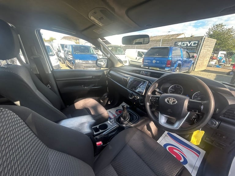 2018 Toyota Hilux Active D/Cab Pick Up 2.4 D-4D PICK UP Diesel Manual