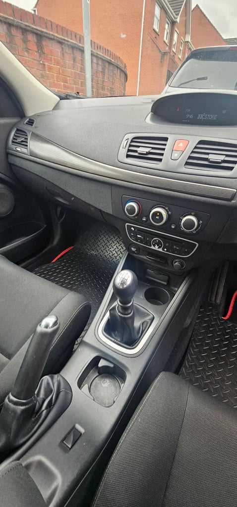 Renault, MEGANE, Hatchback, 2009, Manual, 1461 (cc), 5 doors