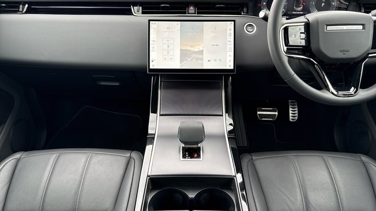 2025 Land Rover Range Rover Evoque 2.0 D165 Dynamic SE 5dr Auto Diesel Hatchback Hatchback Diesel...