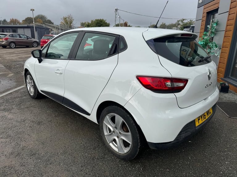 2016 Renault Clio 1.2 16V Play Euro 6 5dr HATCHBACK Petrol Manual
