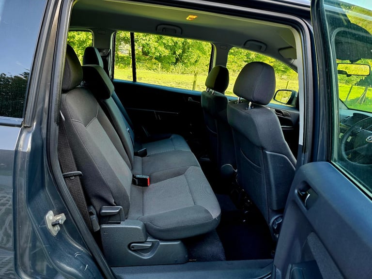 Vauxhall, ZAFIRA, MPV, 2013, Manual, 1598 (cc), 5 doors