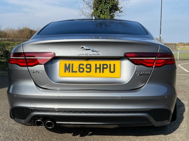2019 Jaguar XE 2.0d R-Dynamic SE 4dr Auto SALOON Diesel Automatic