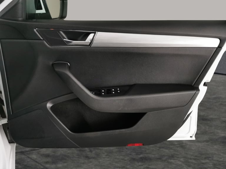 2021 Skoda Superb 1.5 TSI ACT SE Technology Hatchback 5dr Petrol DSG Euro 6 (s/s) (150 ps) -  Hat...