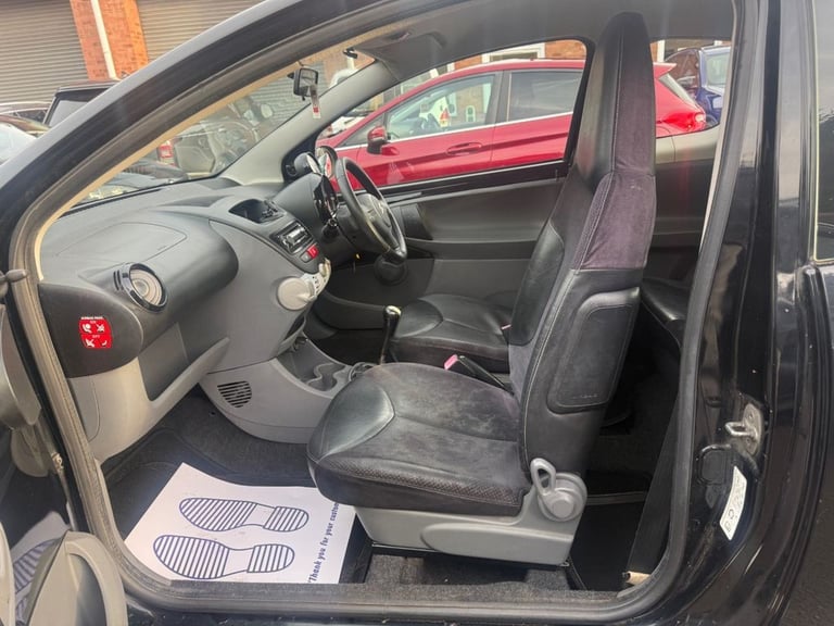 2010 Citroen C1 1.0i VTR+ Hatchback 3dr Petrol Manual Euro 4 (68 ps) Hatchback Petrol Manual - Image 16