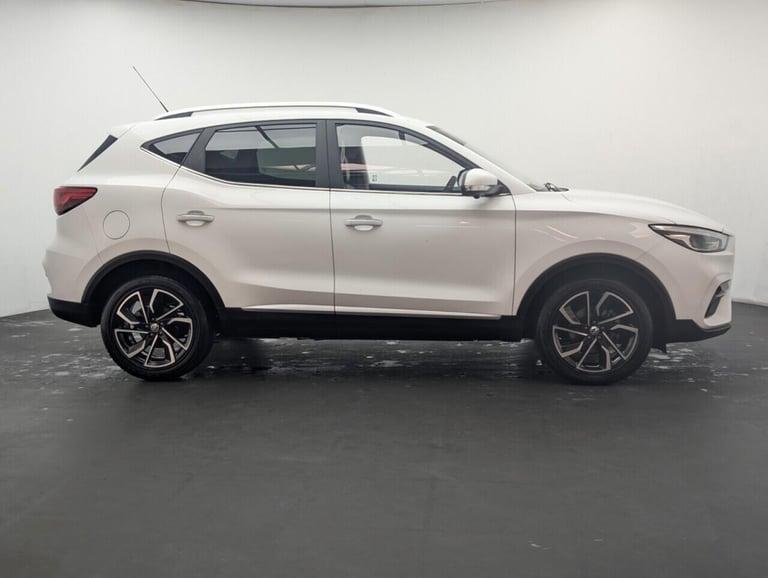 2023 MG MG ZS 1.5 VTi-TECH Exclusive SUV 5dr Petrol Manual Euro 6 (s/s) (106 ps) NAVIGATI HATCHBA...