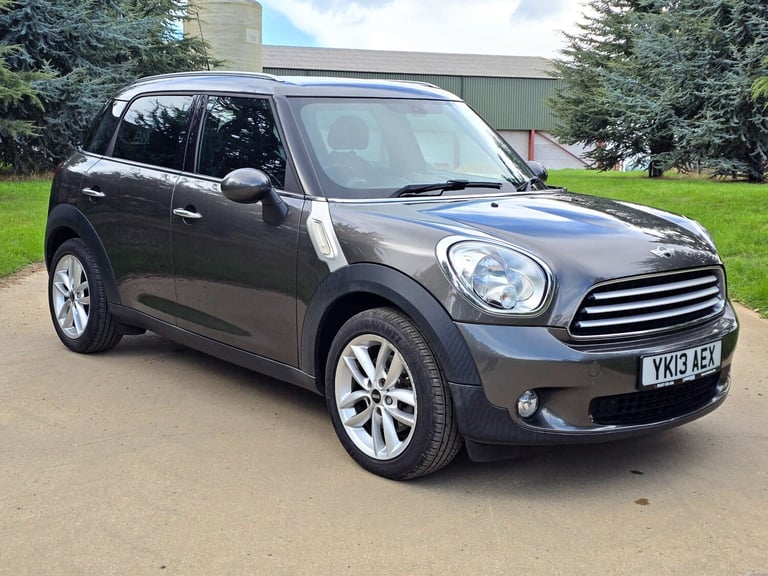 image for 2013 MINI Countryman 1.6 Cooper 5dr HATCHBACK PETROL Manual