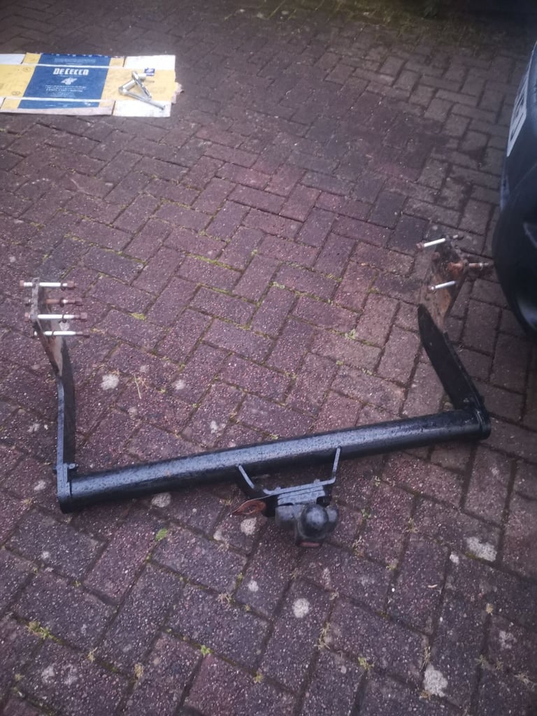 Tow bar 