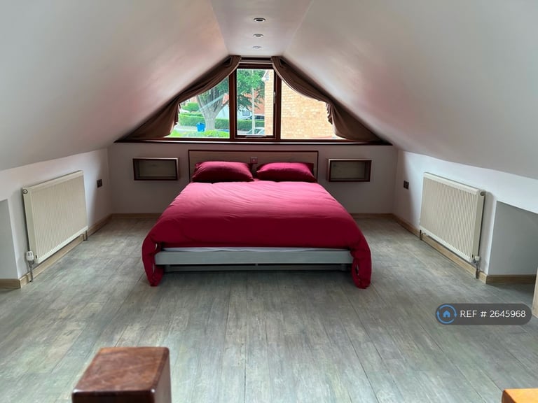 1 bedroom house in Huntsmans Drive, Kinver, Stourbridge, DY7 (1 bed) (#2645968)