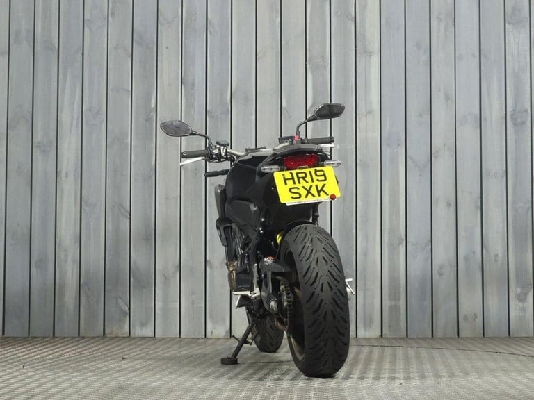 2019 19 HONDA CB650R