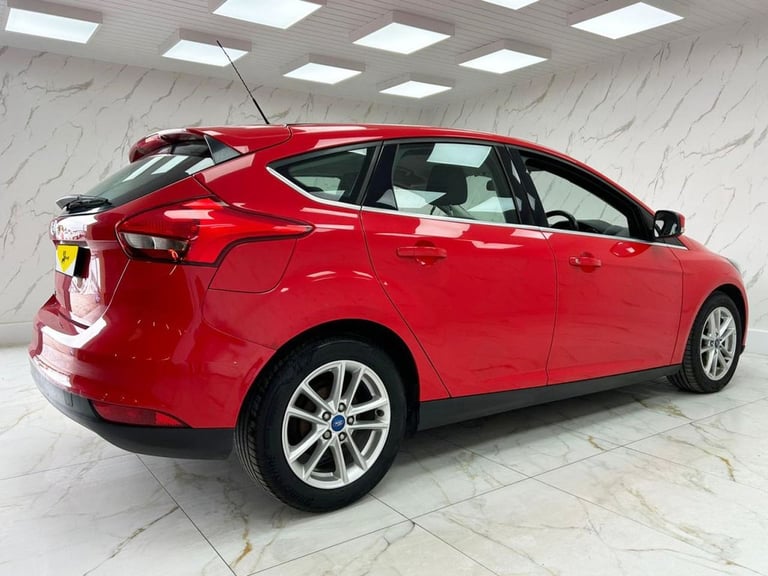 2015 Ford Focus 1 OWNER Hatchback Diesel Manual