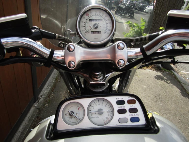 YAMAHA VMAX 1200 * OLD SCHOOL GEM * 10600 MILES FROM NEW * ALL OLD MOT'S *1998 